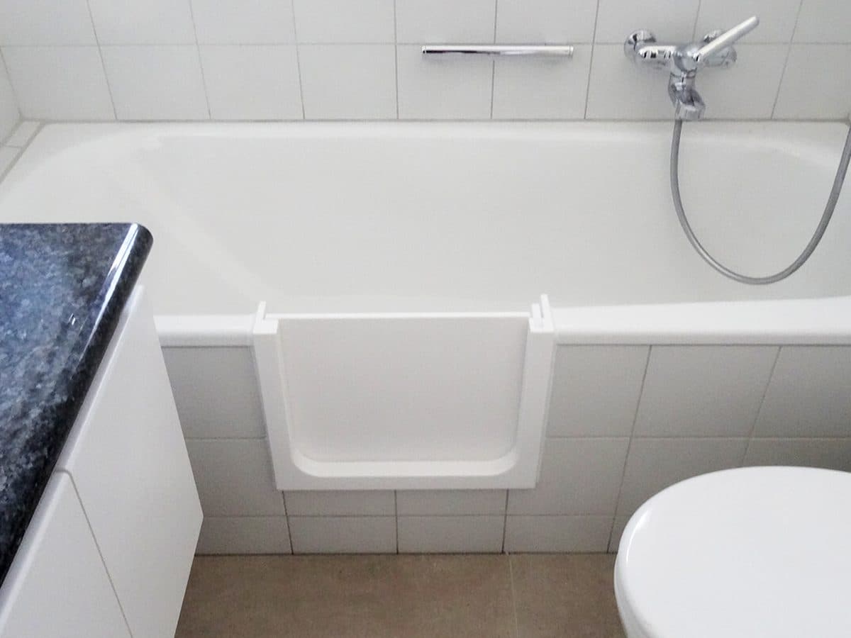 Badewannentür